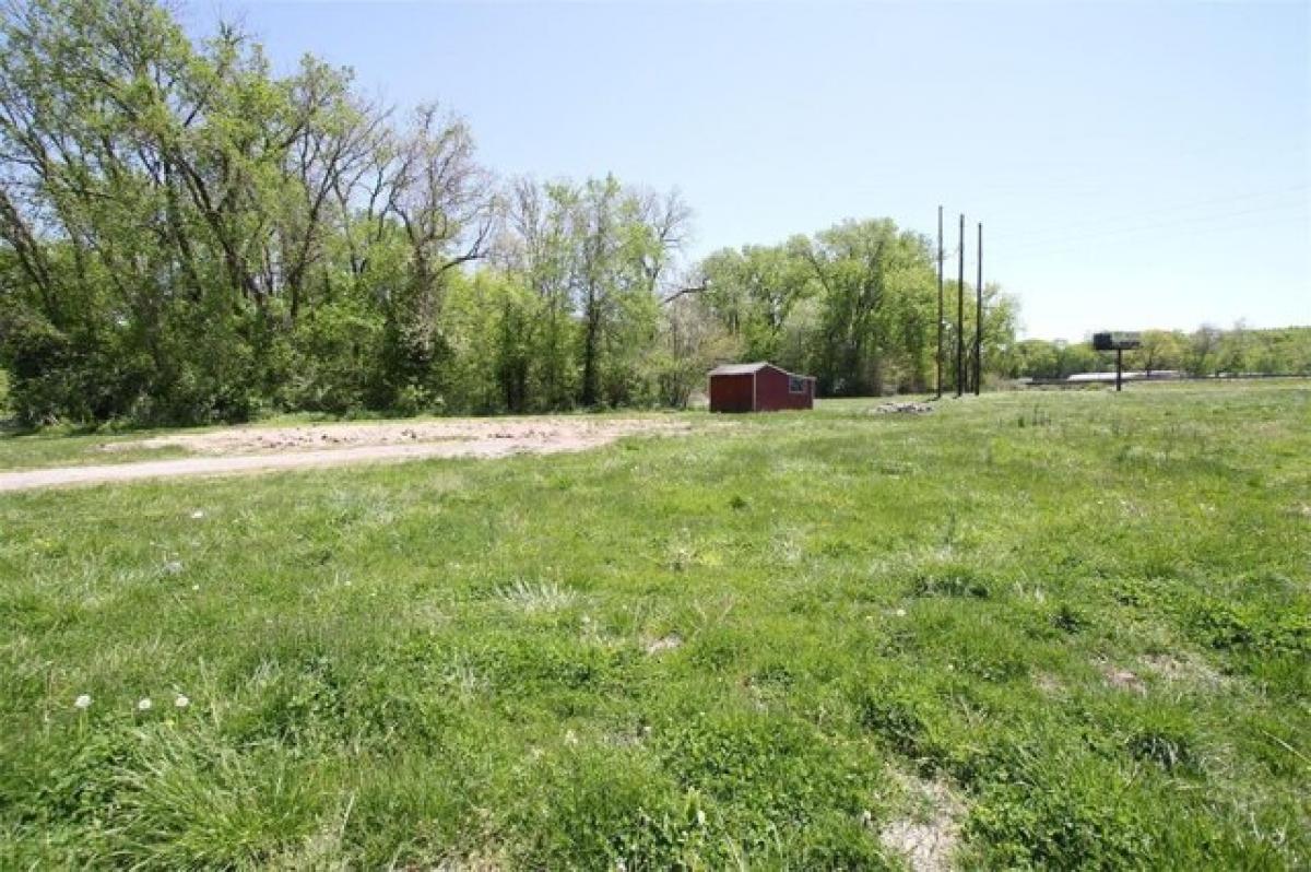 Picture of Residential Land For Sale in Cottage Hills, Illinois, United States