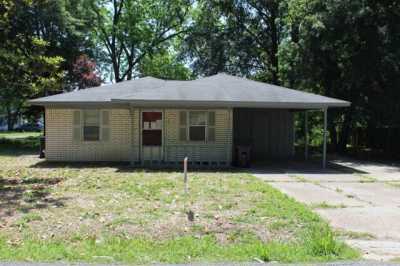 Home For Sale in Tallulah, Louisiana