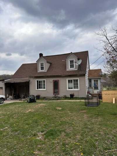Home For Sale in Knox, Pennsylvania