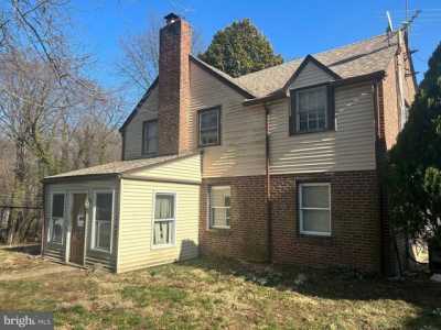 Home For Sale in Elkins Park, Pennsylvania