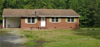 Home For Sale in Stony Creek, Virginia