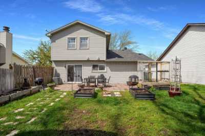 Home For Sale in Carol Stream, Illinois