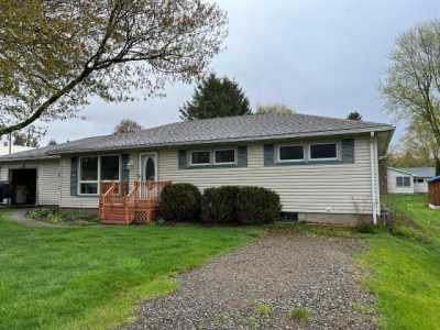 Home For Sale in Youngsville, Pennsylvania