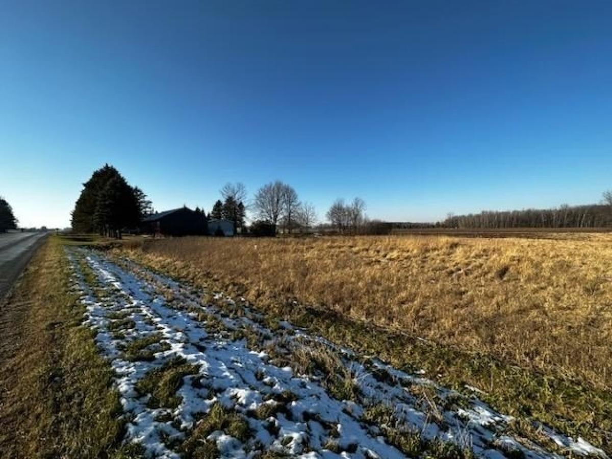 Picture of Residential Land For Sale in Newton, Wisconsin, United States