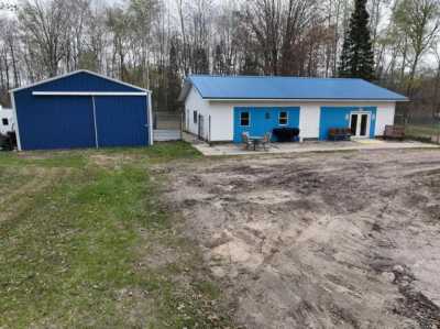Home For Sale in Coleman, Michigan