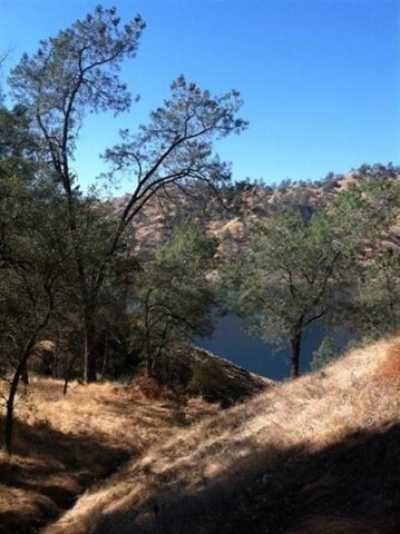 Residential Land For Sale in Friant, California