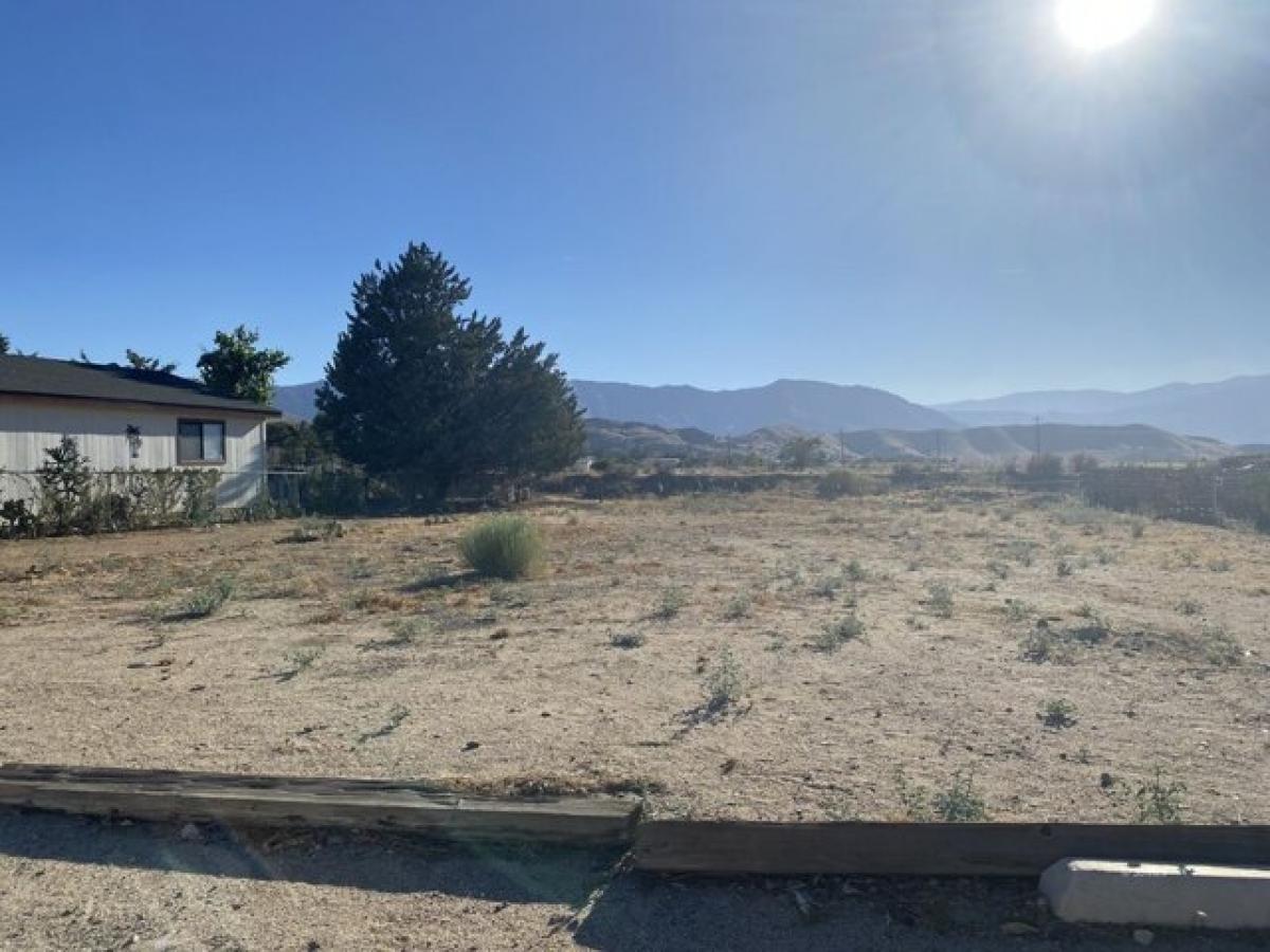 Picture of Residential Land For Sale in Weldon, California, United States