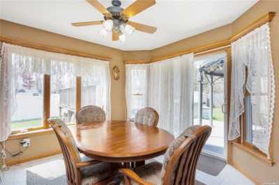 Home For Sale in Medford, New York