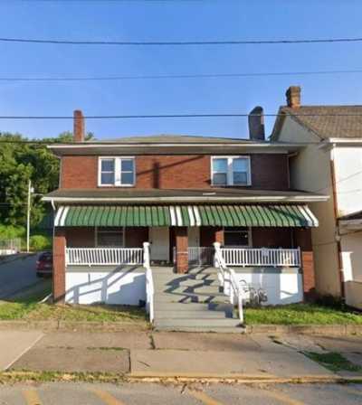 Home For Sale in Jeannette, Pennsylvania