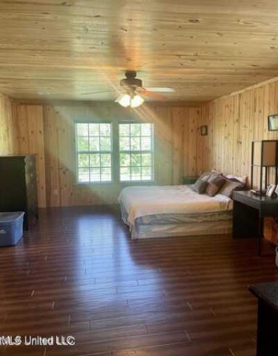 Home For Sale in Moss Point, Mississippi