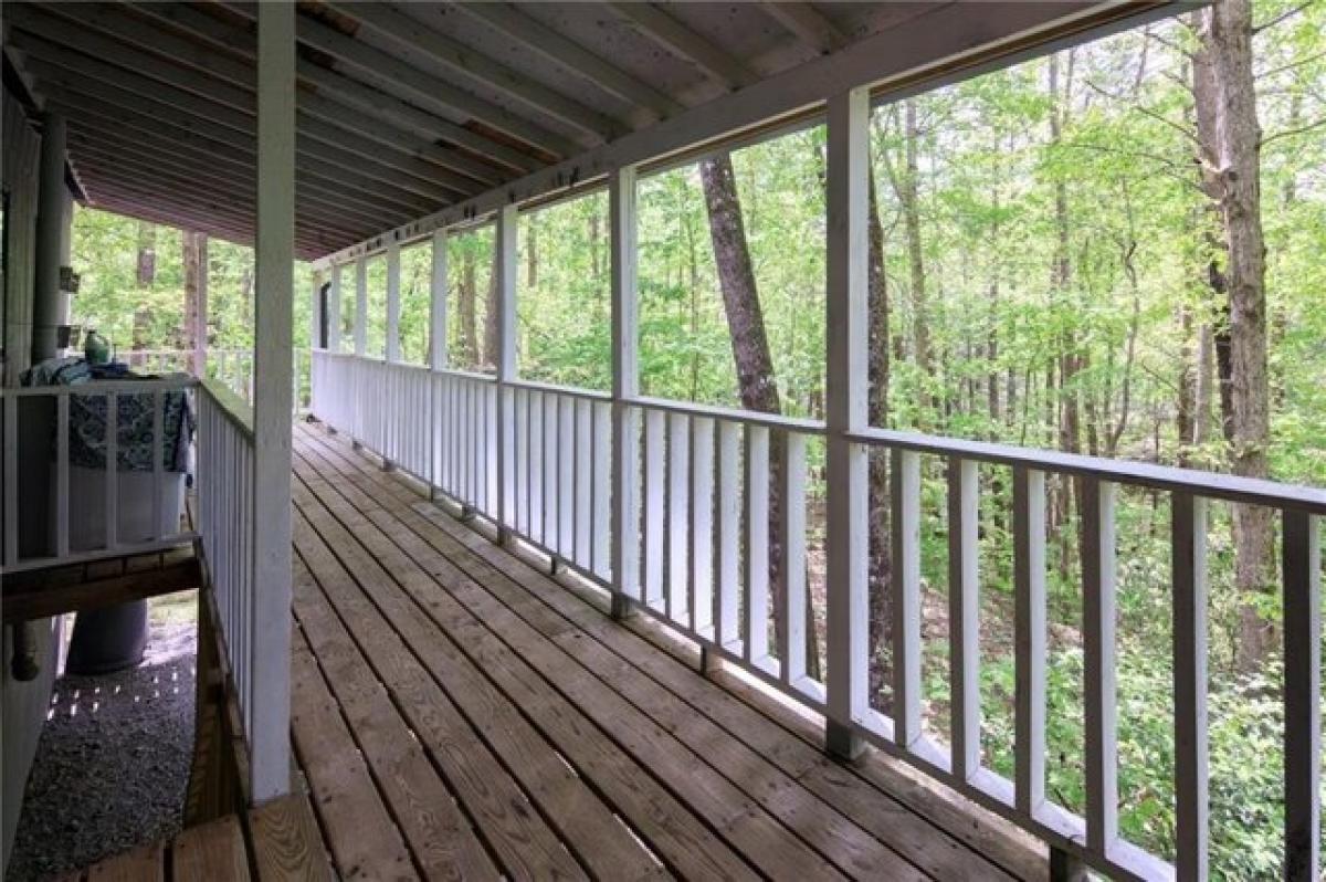 Picture of Home For Sale in Dahlonega, Georgia, United States