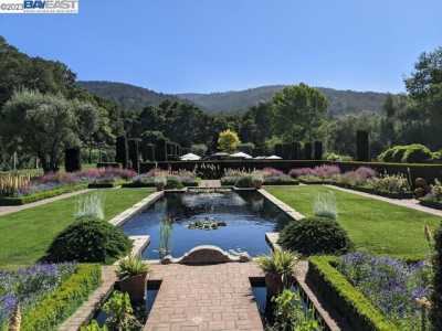 Residential Land For Sale in Woodside, California