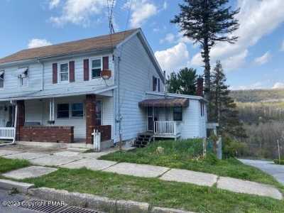 Home For Sale in Lansford, Pennsylvania