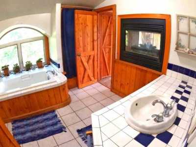 Home For Sale in Kettle Falls, Washington