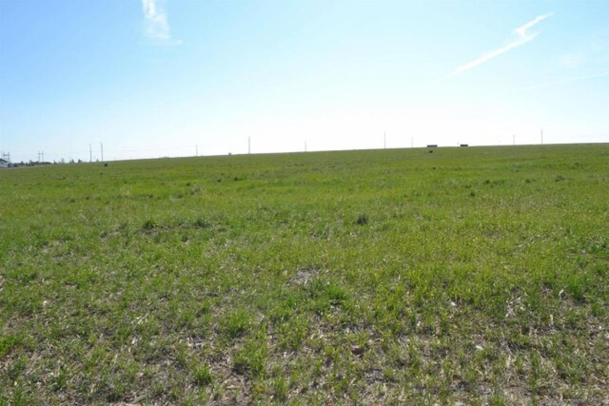 Picture of Residential Land For Sale in Wheatland, Wyoming, United States
