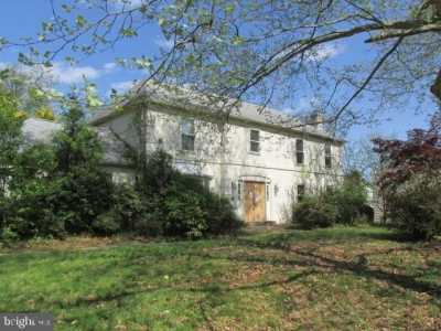 Home For Sale in Lawrenceville, New Jersey