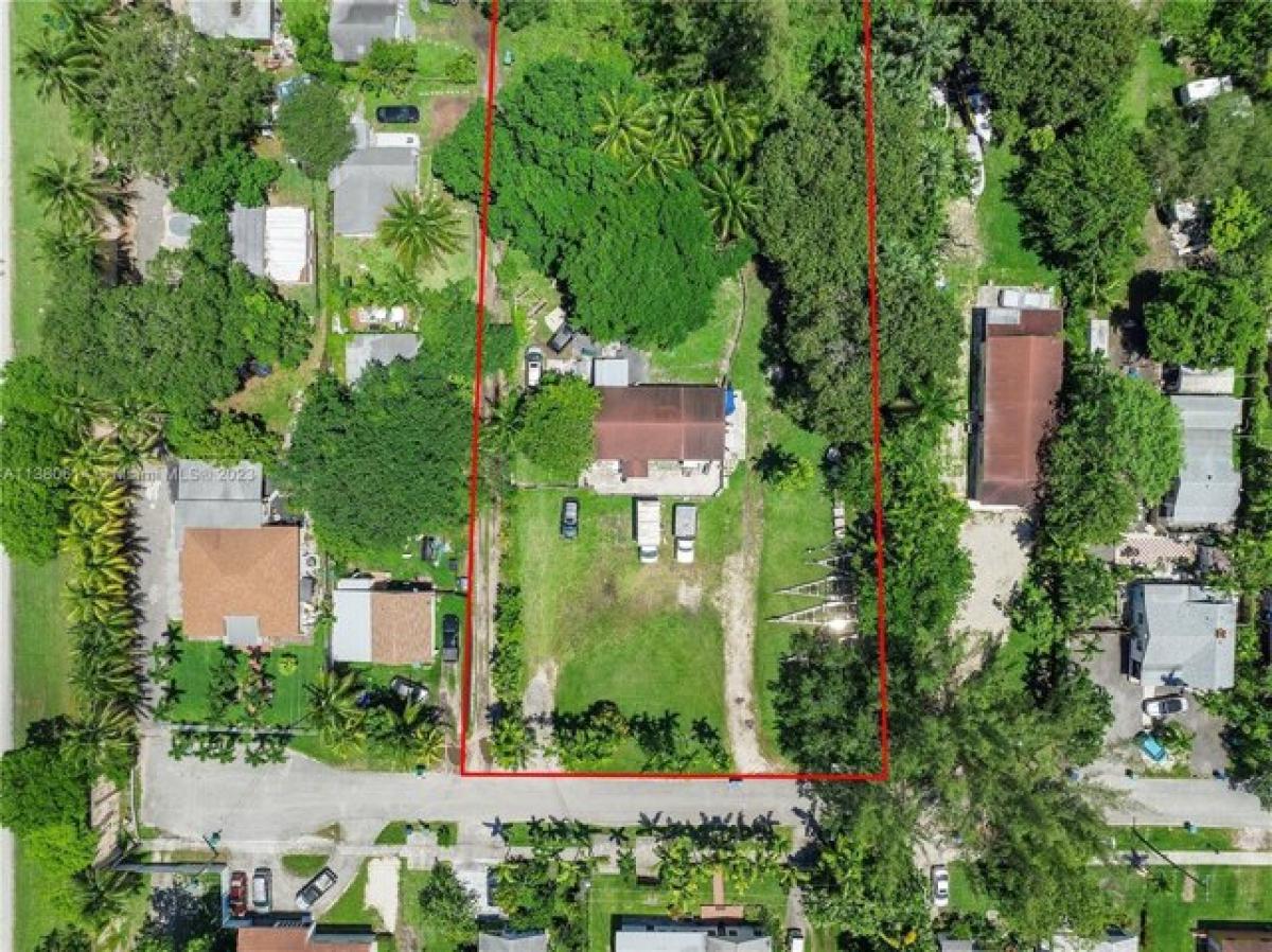 Picture of Residential Land For Sale in El Portal, Florida, United States