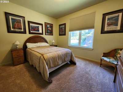 Home For Sale in Langlois, Oregon