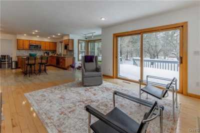 Home For Sale in Manlius, New York