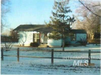 Home For Sale in Richfield, Idaho