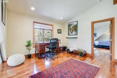 Home For Sale in Stevenson, Washington