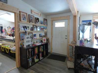Home For Sale in Winchester, Idaho