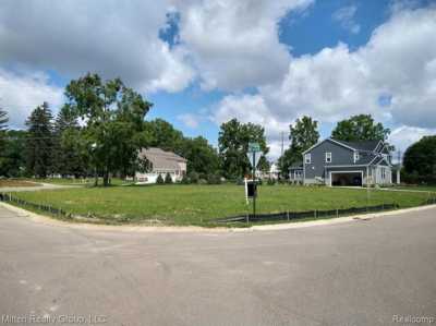 Residential Land For Sale in Farmington Hills, Michigan