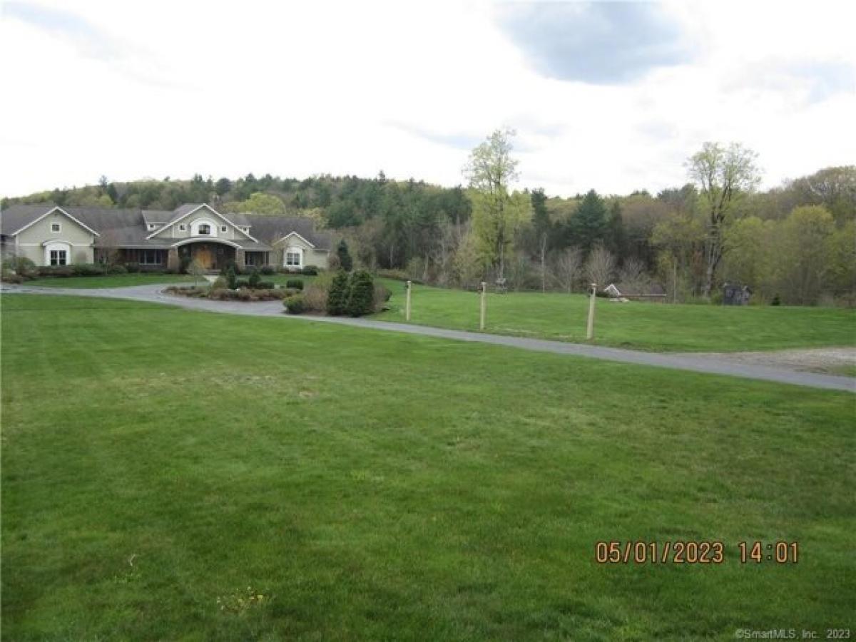 Picture of Home For Sale in Barkhamsted, Connecticut, United States