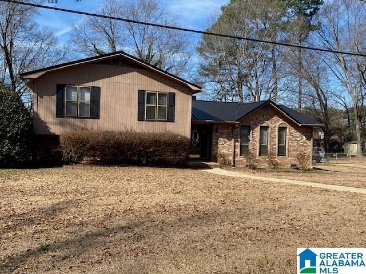 Picture of Home For Sale in Pleasant Grove, Alabama, United States
