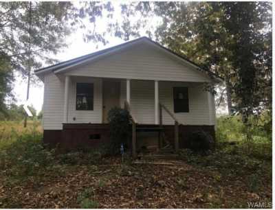 Home For Sale in Aliceville, Alabama