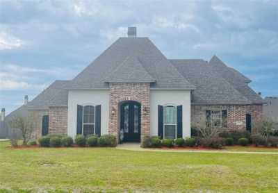 Home For Sale in Stonewall, Louisiana