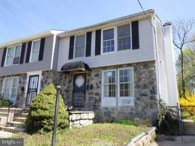 Home For Sale in Sharon Hill, Pennsylvania