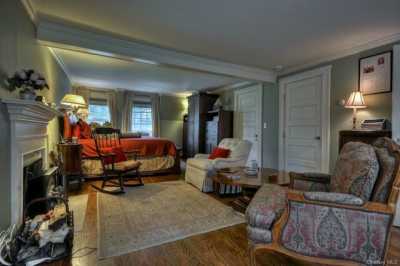 Home For Rent in Chappaqua, New York