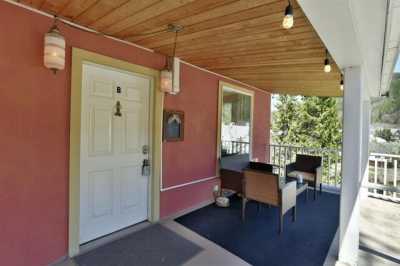 Home For Sale in Dunsmuir, California