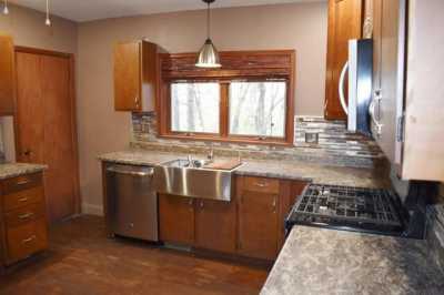 Home For Sale in Winthrop, Iowa