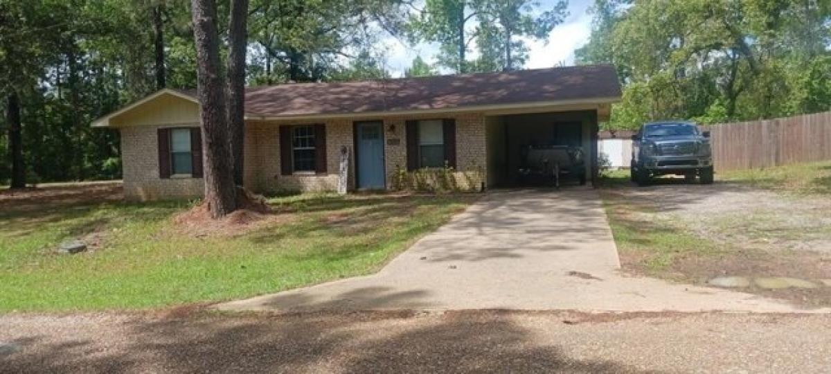 Picture of Home For Sale in Dry Prong, Louisiana, United States