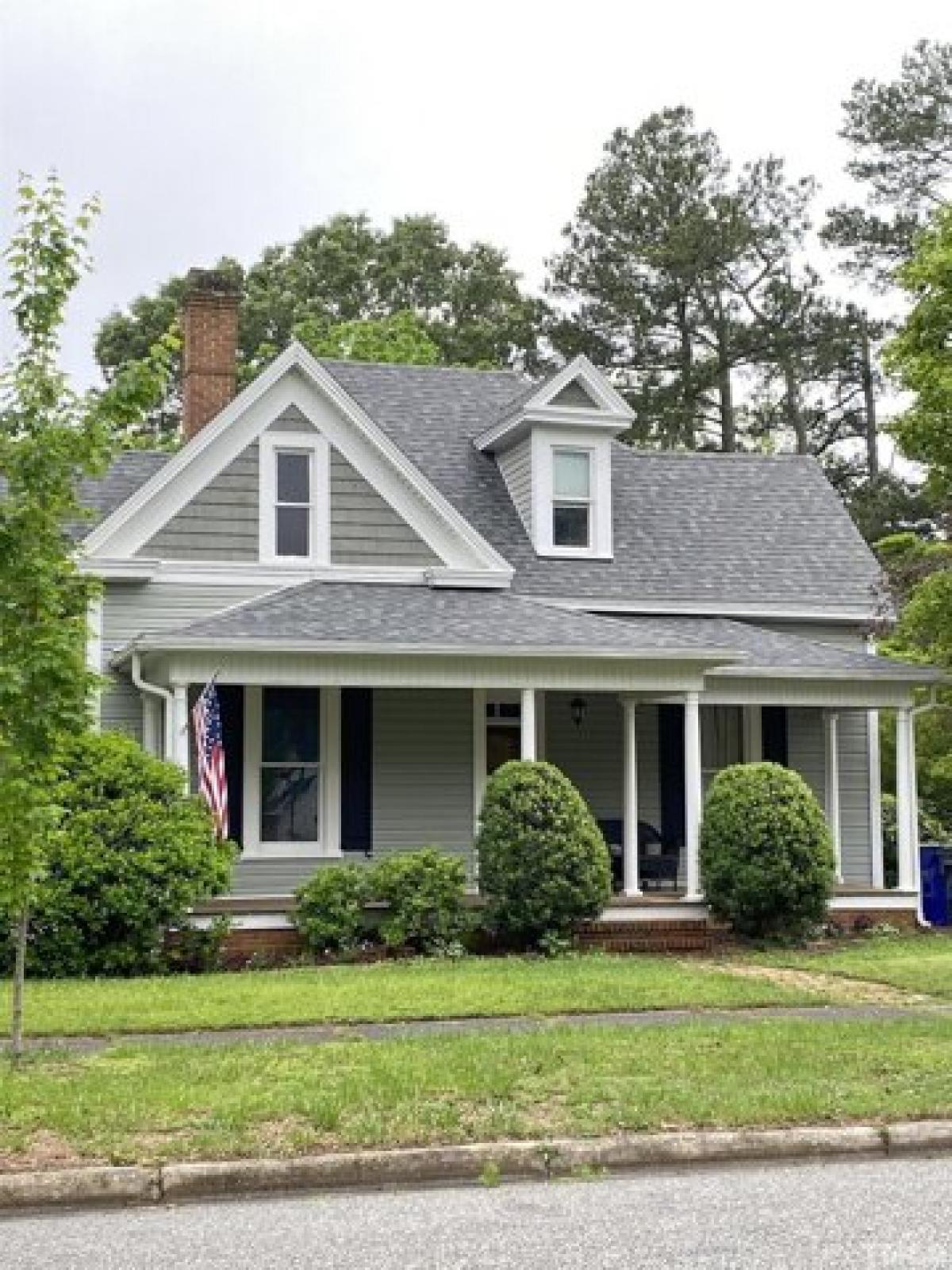 Picture of Home For Sale in Benson, North Carolina, United States