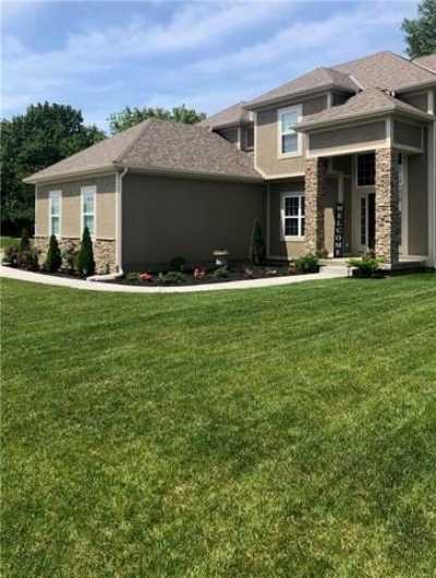 Home For Sale in Basehor, Kansas