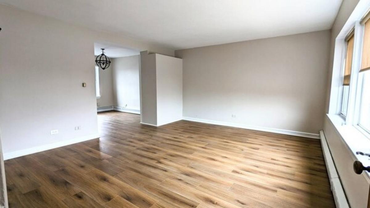 Picture of Home For Rent in Evanston, Illinois, United States
