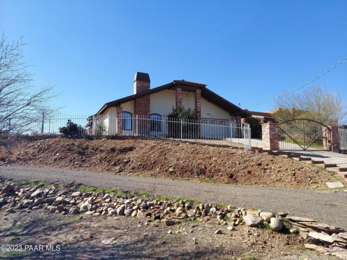 Picture of Home For Sale in Mayer, Arizona, United States