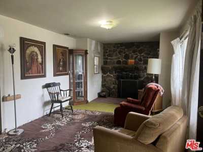 Home For Sale in Tujunga, California