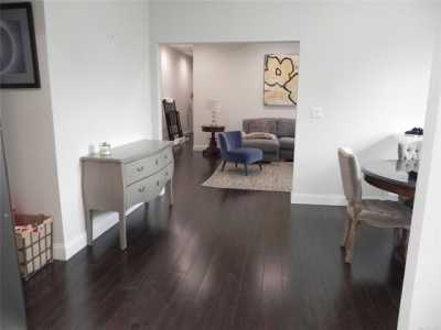 Apartment For Rent in Roslyn, New York