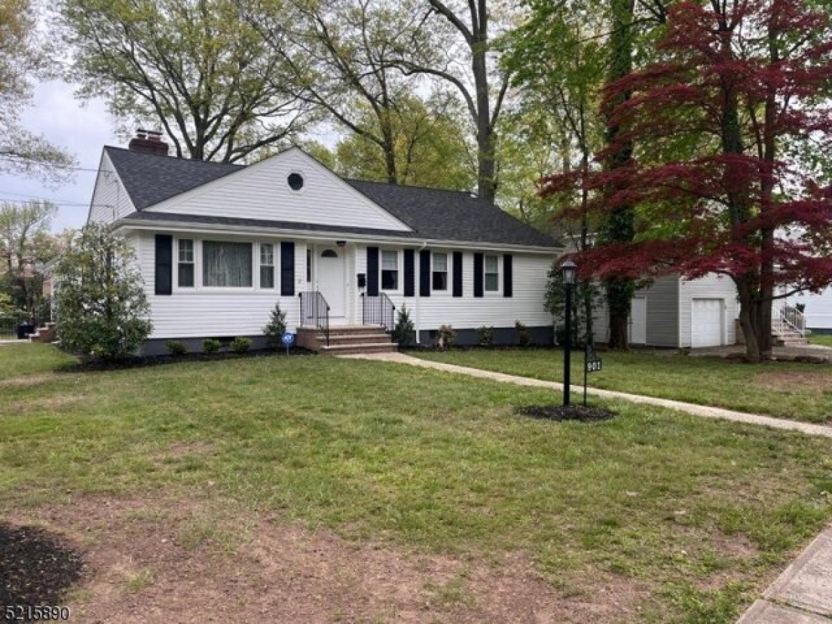 Picture of Home For Sale in Plainfield, New Jersey, United States