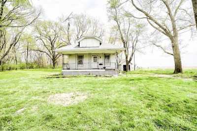Home For Sale in Milford, Illinois