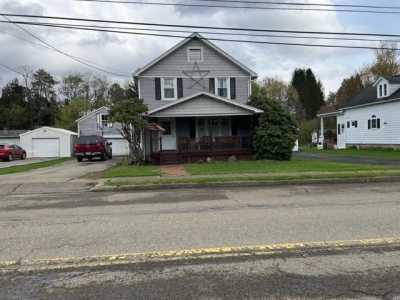 Home For Sale in Youngsville, Pennsylvania
