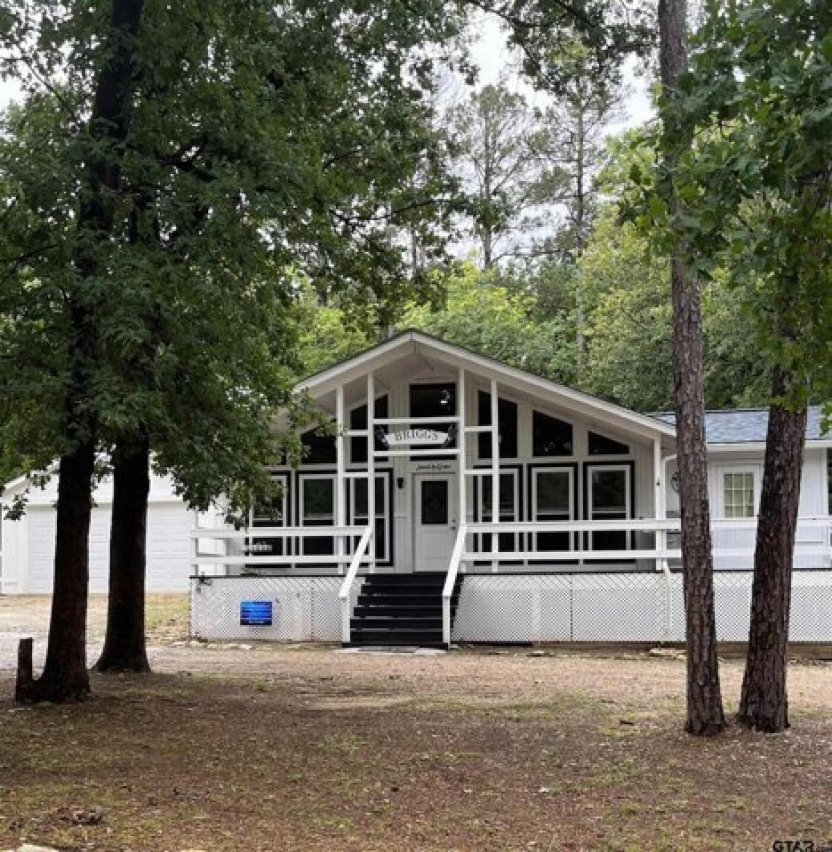 Picture of Home For Sale in Holly Lake Ranch, Texas, United States