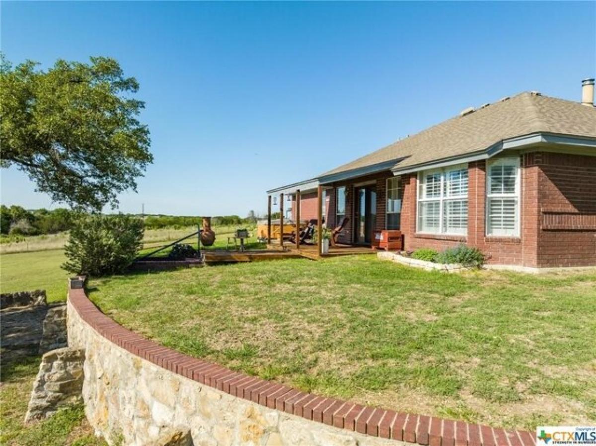 Picture of Home For Sale in Gatesville, Texas, United States