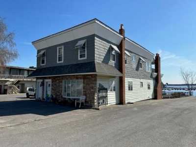 Home For Sale in Rouses Point, New York