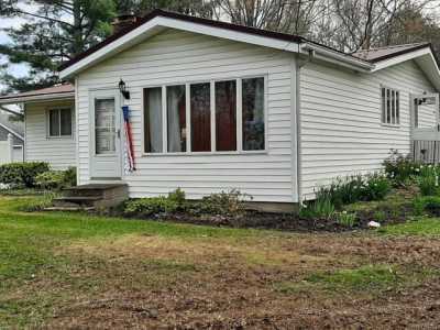 Home For Sale in Ransomville, New York