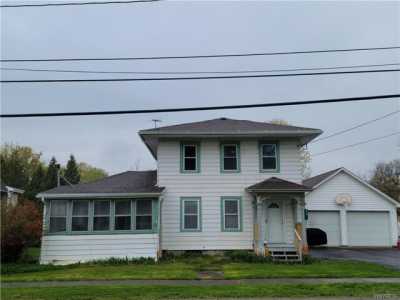 Home For Sale in Bergen, New York
